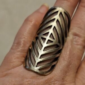 Boho Chic Bronze Leaf Ring